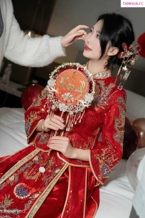 陈若依 抖娘利世 [XiuRen]高清写真图 2024.04.11 No.8376 利世 美腿丝袜第29张图片